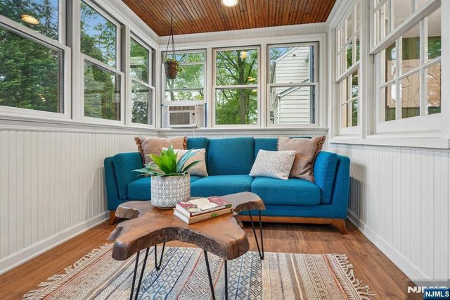 93 Prospect Street, Verona, NJ 07044