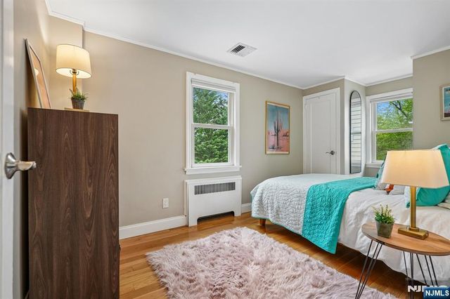 93 Prospect Street, Verona, NJ 07044