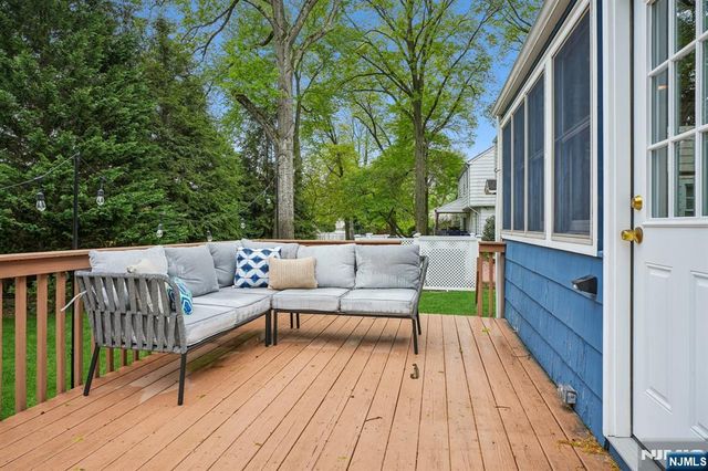 93 Prospect Street, Verona, NJ 07044