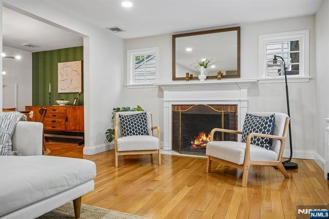 93 Prospect Street, Verona, NJ 07044
