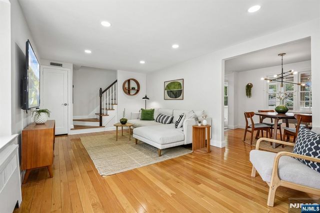93 Prospect Street, Verona, NJ 07044