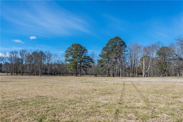 6414 Highway 136 W, Talking Rock, GA 30175