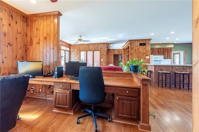 6414 Highway 136 W, Talking Rock, GA 30175