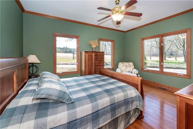 6414 Highway 136 W, Talking Rock, GA 30175