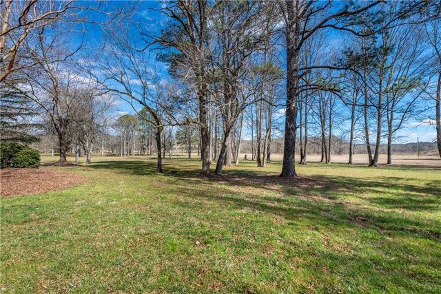 6414 Highway 136 W, Talking Rock, GA 30175