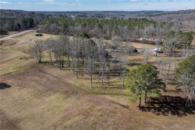 6414 Highway 136 W, Talking Rock, GA 30175