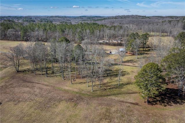 6414 Highway 136 W, Talking Rock, GA 30175