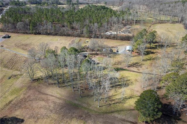 6414 Highway 136 W, Talking Rock, GA 30175