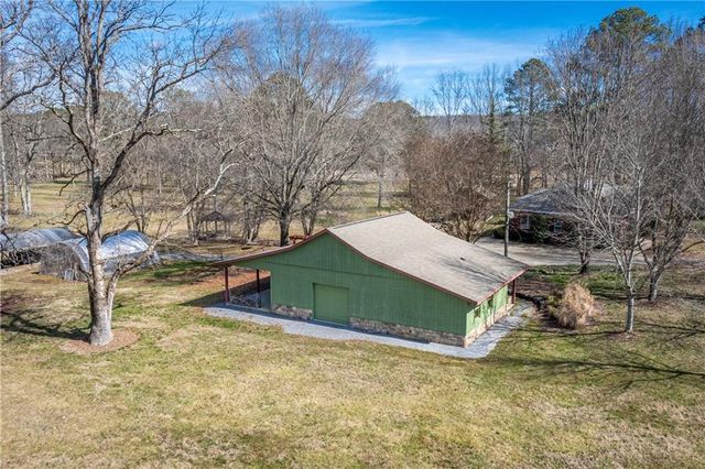 6414 Highway 136 W, Talking Rock, GA 30175