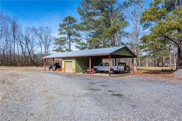 6414 Highway 136 W, Talking Rock, GA 30175