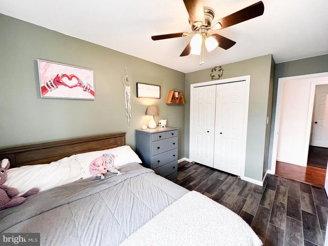 15 BIRCH DR, Lewistown, PA 17044