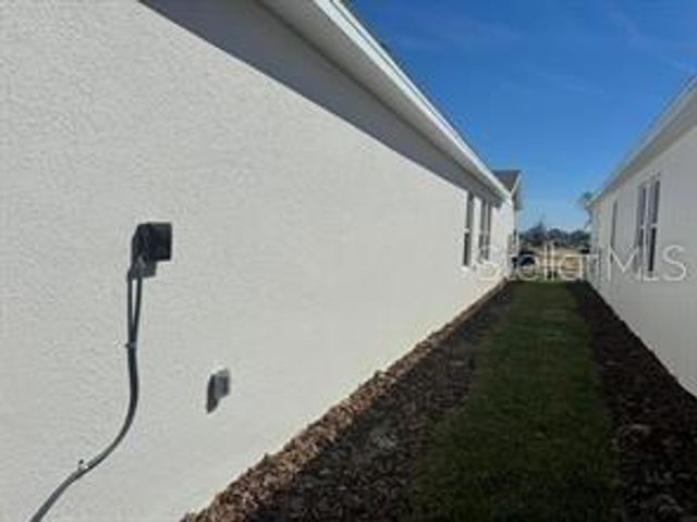 2599 RUNNERS CIRCLE A, Clermont, FL 34714