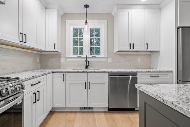 214 Pembroke Street, Pembroke, NH 03275