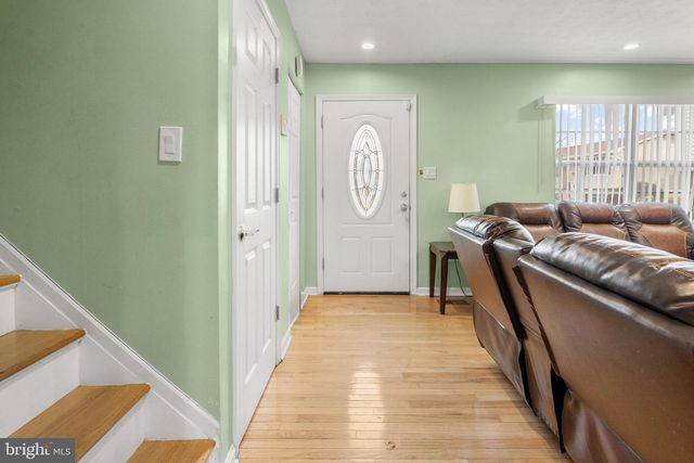 1436 REGENT ST, Annapolis, MD 21403