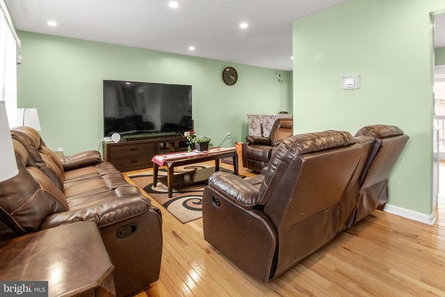 1436 REGENT ST, Annapolis, MD 21403