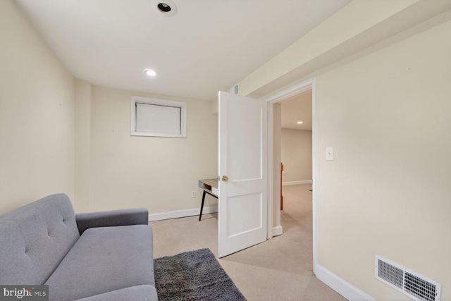 5105 34TH ST NW, Washington, DC 20008
