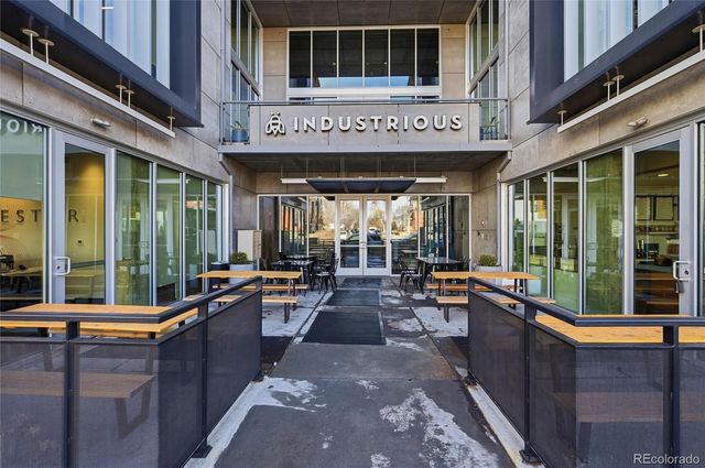 2327 W 33rd Avenue, Denver, CO 80211