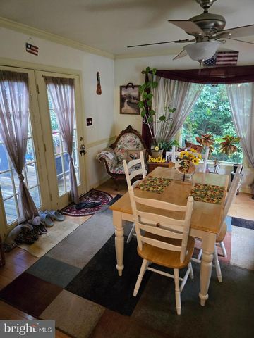 58 BRANCHY RD, Harpers Ferry, WV 25425