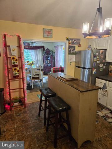 58 BRANCHY RD, Harpers Ferry, WV 25425