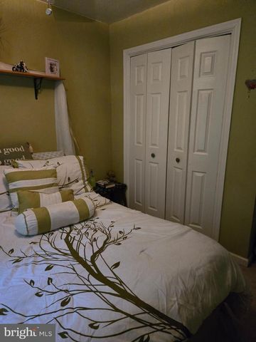 58 BRANCHY RD, Harpers Ferry, WV 25425