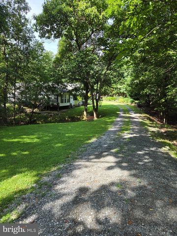 58 BRANCHY RD, Harpers Ferry, WV 25425