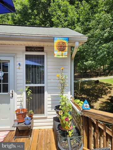 58 BRANCHY RD, Harpers Ferry, WV 25425