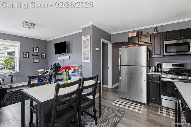 24927 Junior Street, Saint Clair Shores, MI 48080