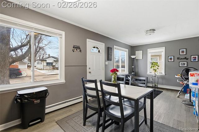 24927 Junior Street, Saint Clair Shores, MI 48080