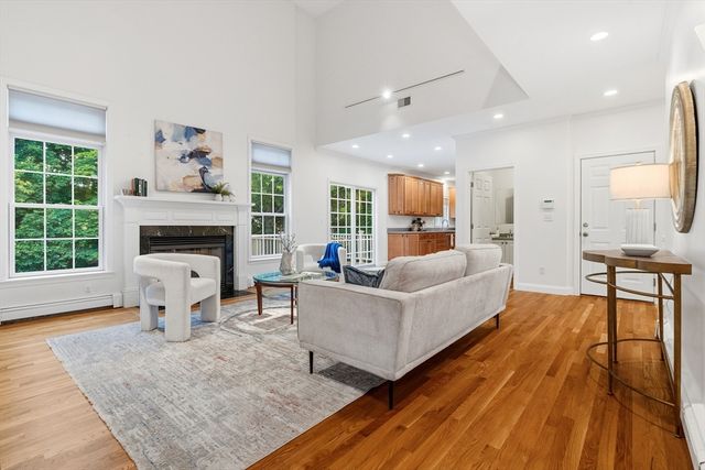 876 Central Ave, Needham, MA 02492