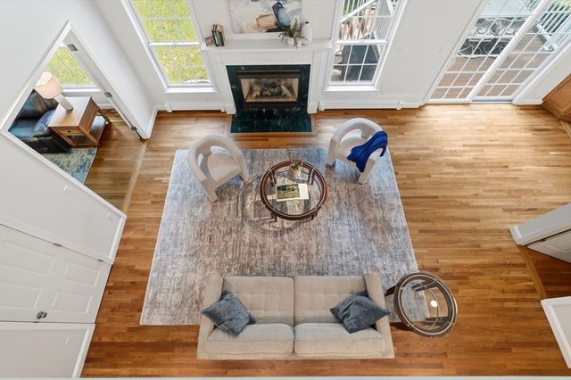 876 Central Ave, Needham, MA 02492