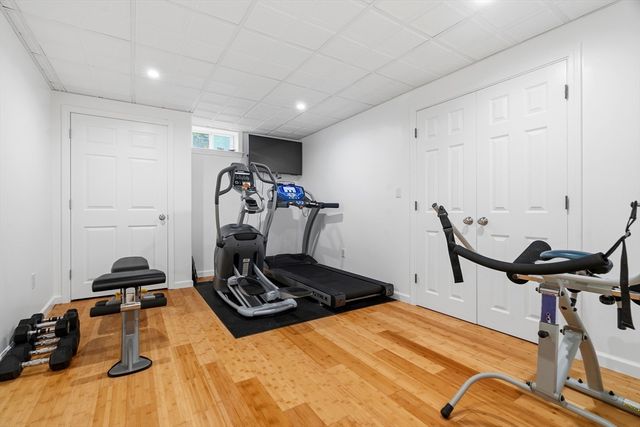 876 Central Ave, Needham, MA 02492