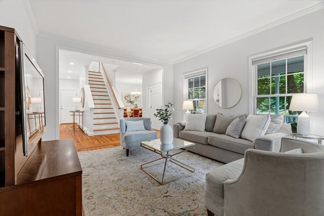 876 Central Ave, Needham, MA 02492