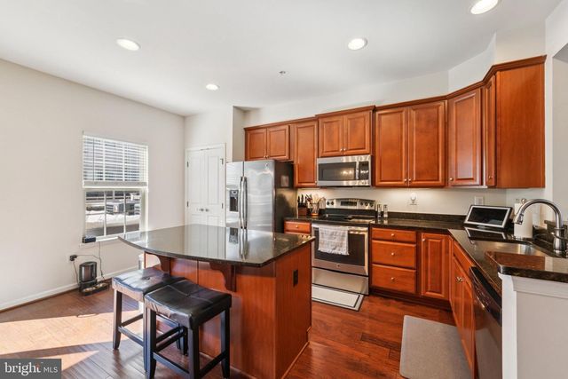 826 OLDHAM ST, Baltimore, MD 21224