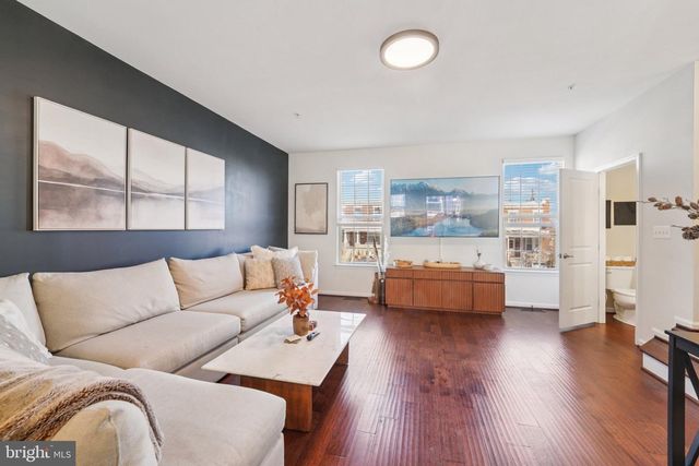 826 OLDHAM ST, Baltimore, MD 21224