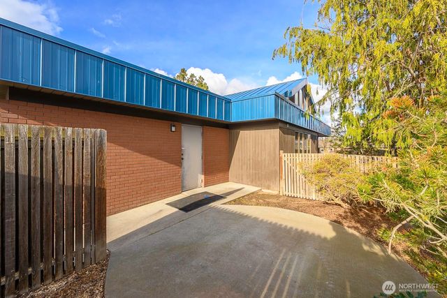 1336 E Hunter Place, Moses Lake, WA 98837