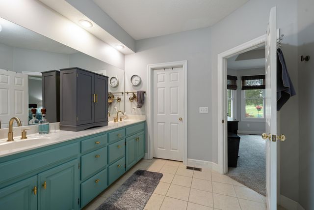 6251 S Woodside Circle, Ozark, MO 65721