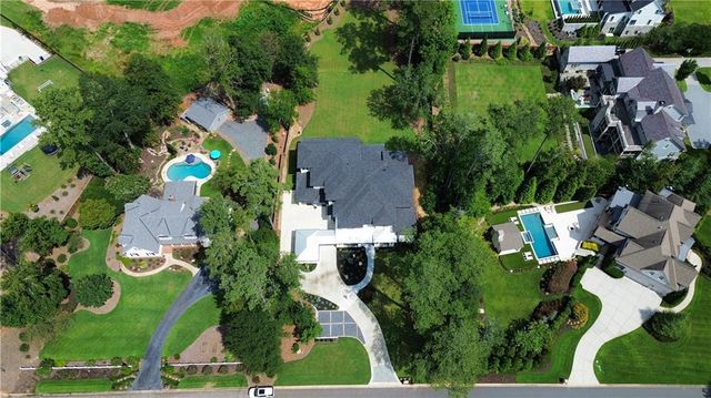 4415 Blackland Drive NE, Marietta, GA 30067