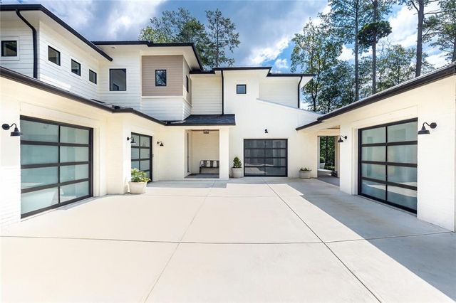 4415 Blackland Drive NE, Marietta, GA 30067