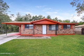 9572 SPOTTSWOOD Road W, Jacksonville, FL 32208