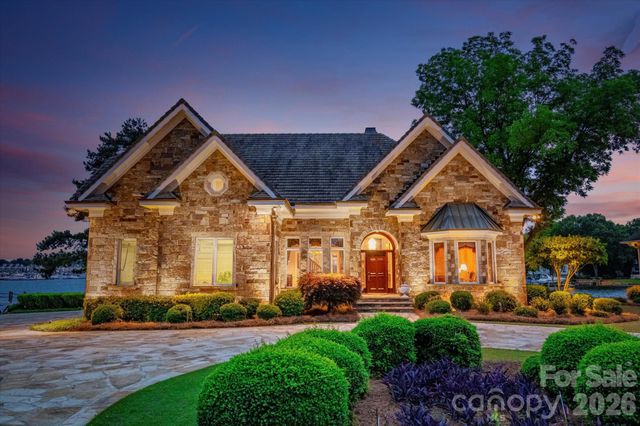 18212 Pompano Place, Cornelius, NC 28031