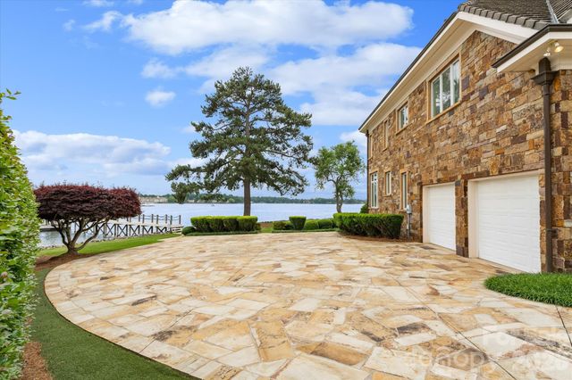 18212 Pompano Place, Cornelius, NC 28031