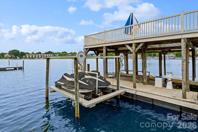 18212 Pompano Place, Cornelius, NC 28031