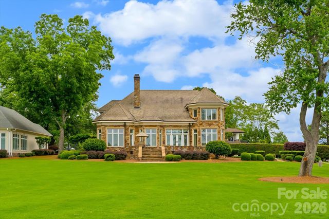 18212 Pompano Place, Cornelius, NC 28031