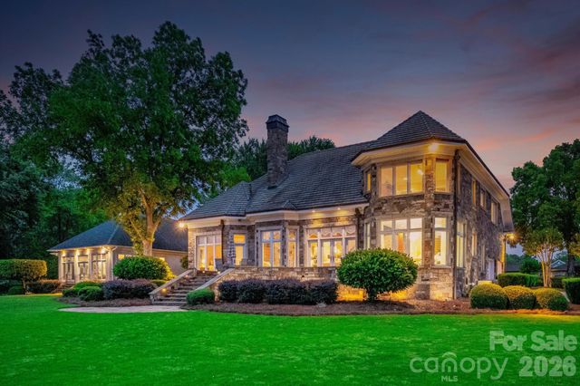 18212 Pompano Place, Cornelius, NC 28031