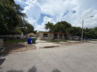 2340 NW 15th Ave, Miami, FL 33142