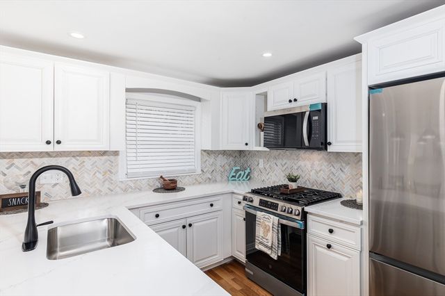 55 Summit St, Salem, MA 01970