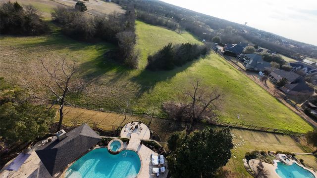 1919 Kings Pass, Heath, TX 75032