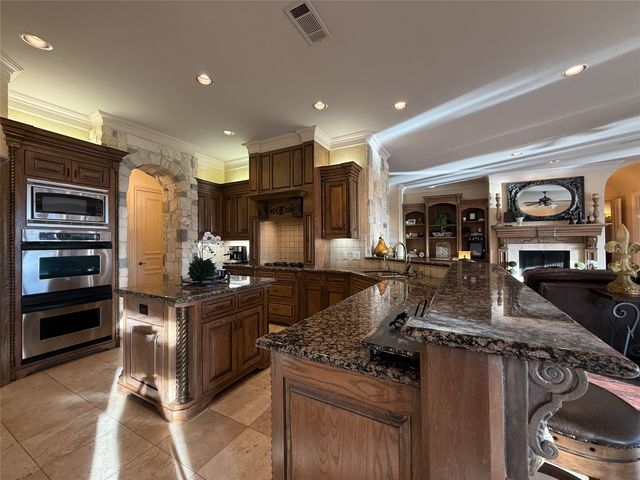 1919 Kings Pass, Heath, TX 75032