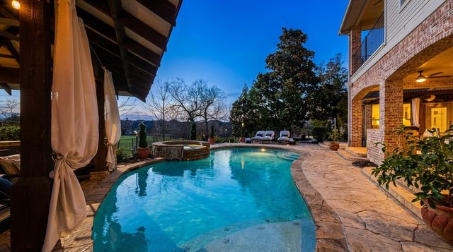 1919 Kings Pass, Heath, TX 75032