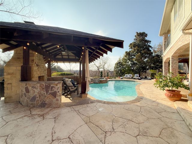 1919 Kings Pass, Heath, TX 75032